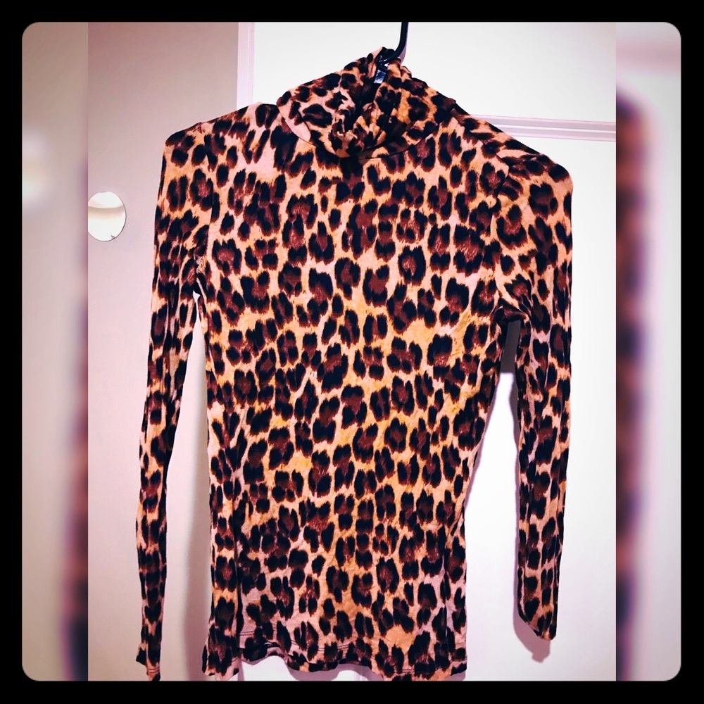 HOT! J Lo Leopard print Turtle neck L/S  top XS